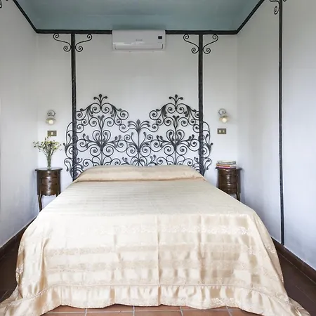 Agriturismo Il Palazzino Hotel *