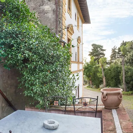 Agriturismo Il Palazzino Hotel *